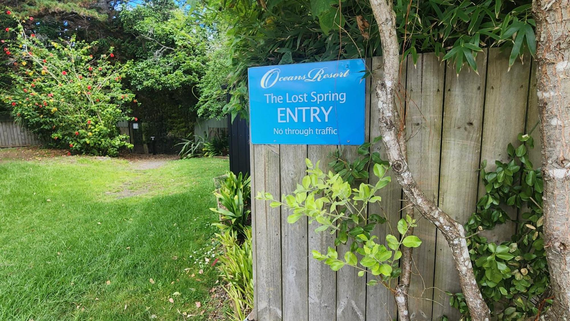 Ocean Serenity Apartments Whitianga Exteriér fotografie